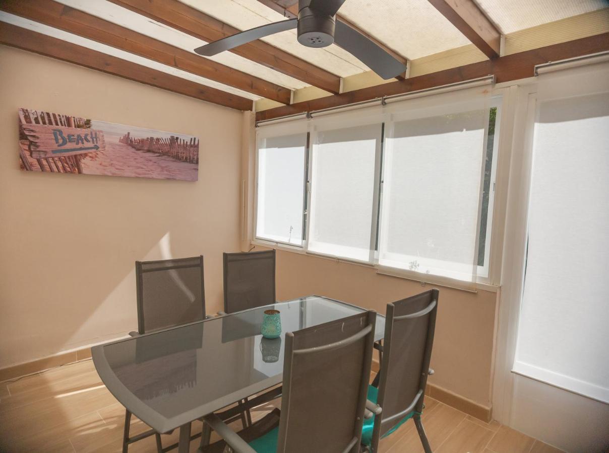 Casa Con Jardin Junto A La Playa Apartment Естепона Екстериор снимка